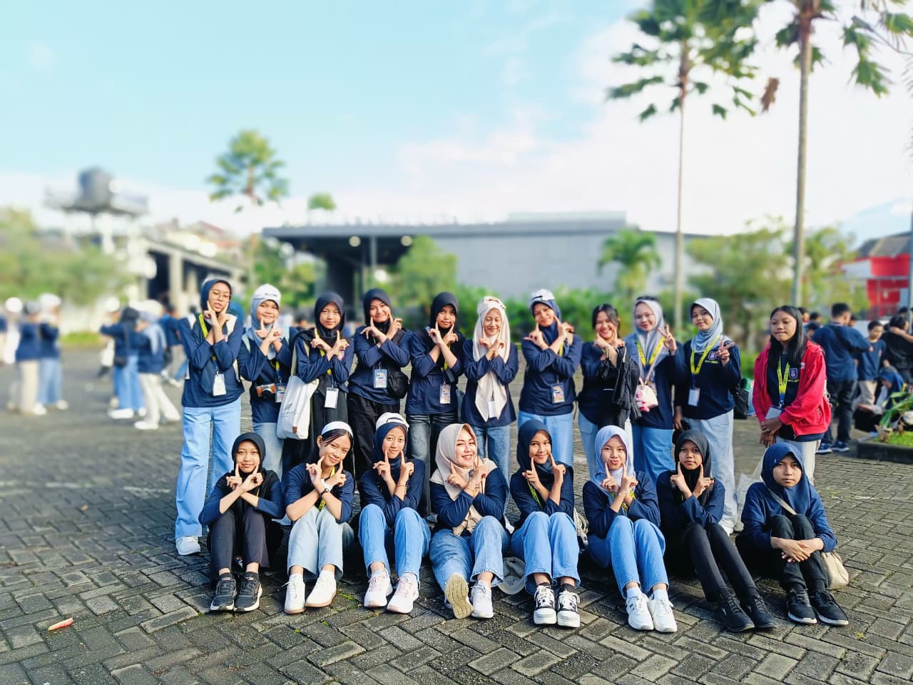 OUTING CLASS